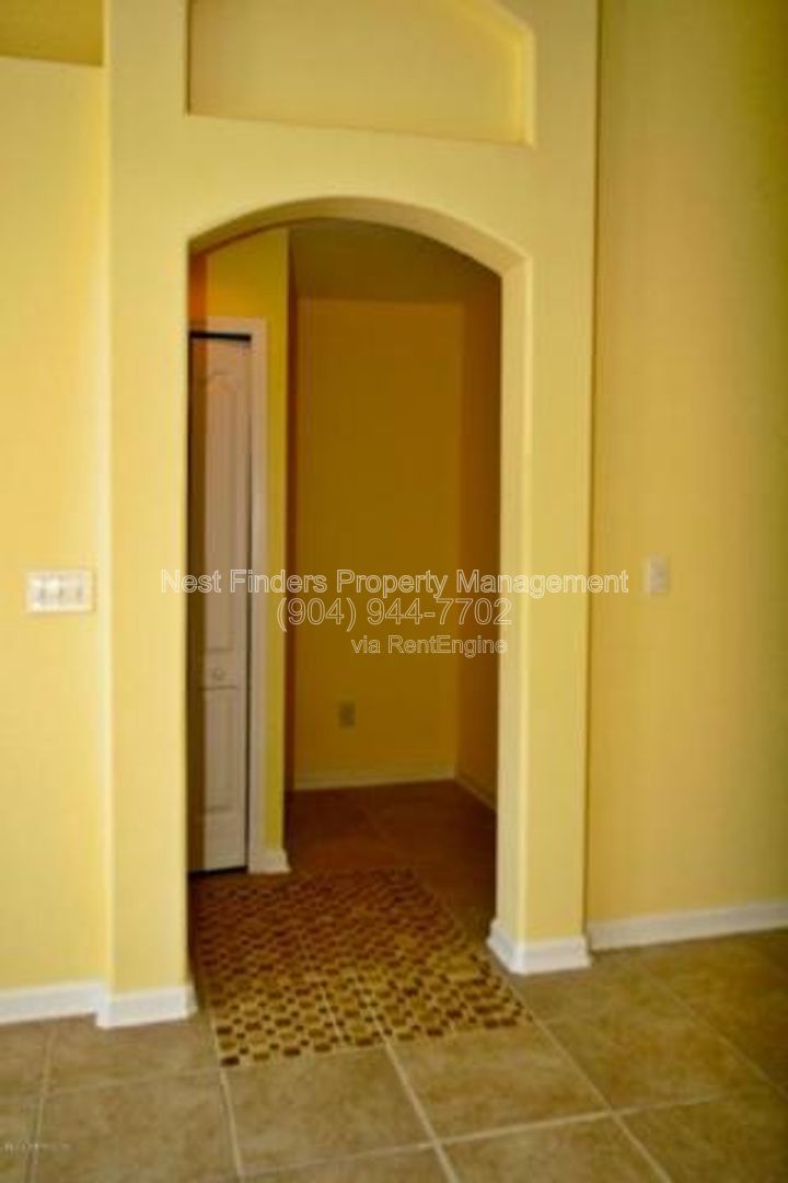 Gallery Image 14