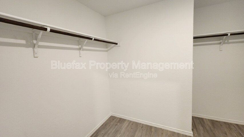 Gallery Image 22