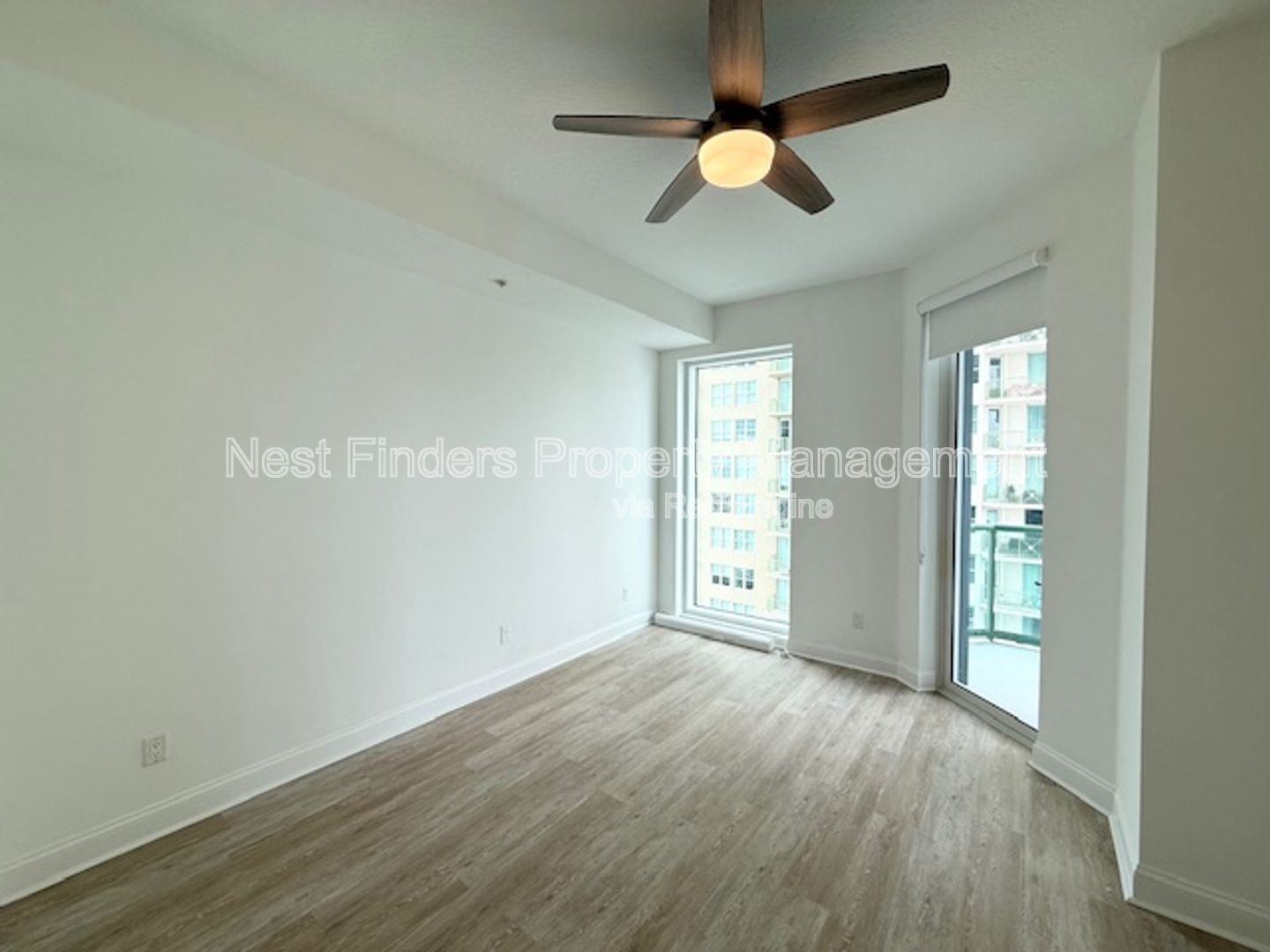 Gallery Image 19