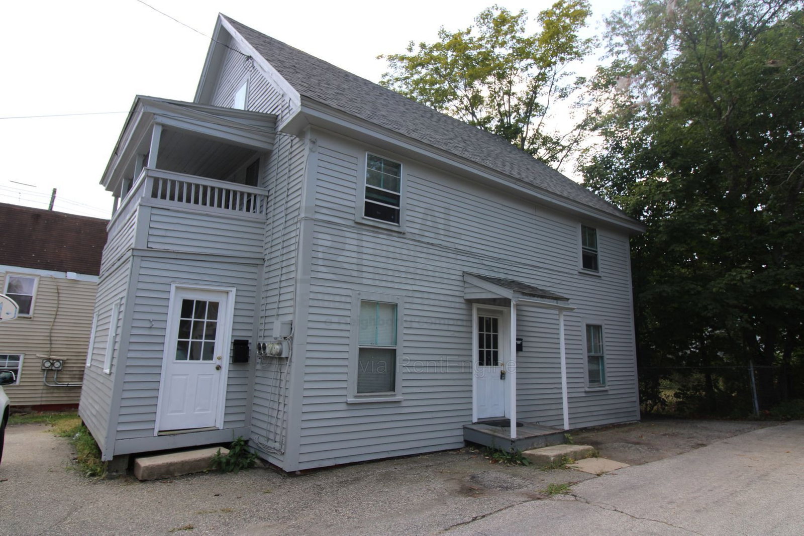 Gallery Image 0