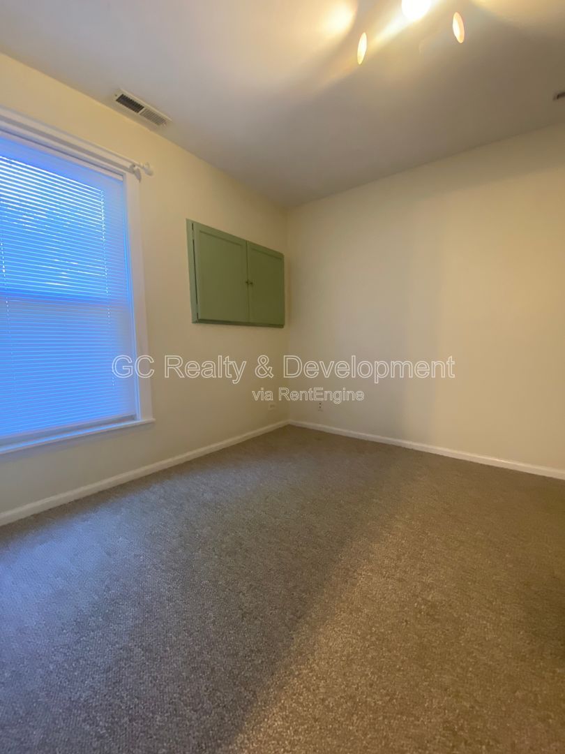 Gallery Image 8