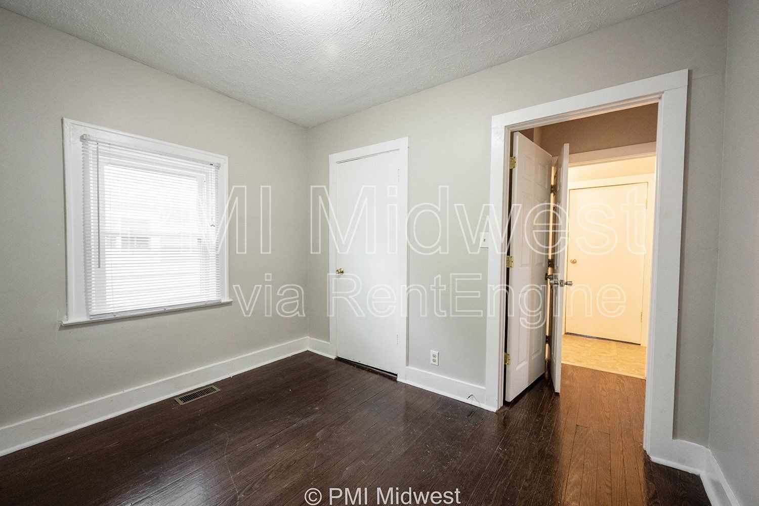 Gallery Image 17