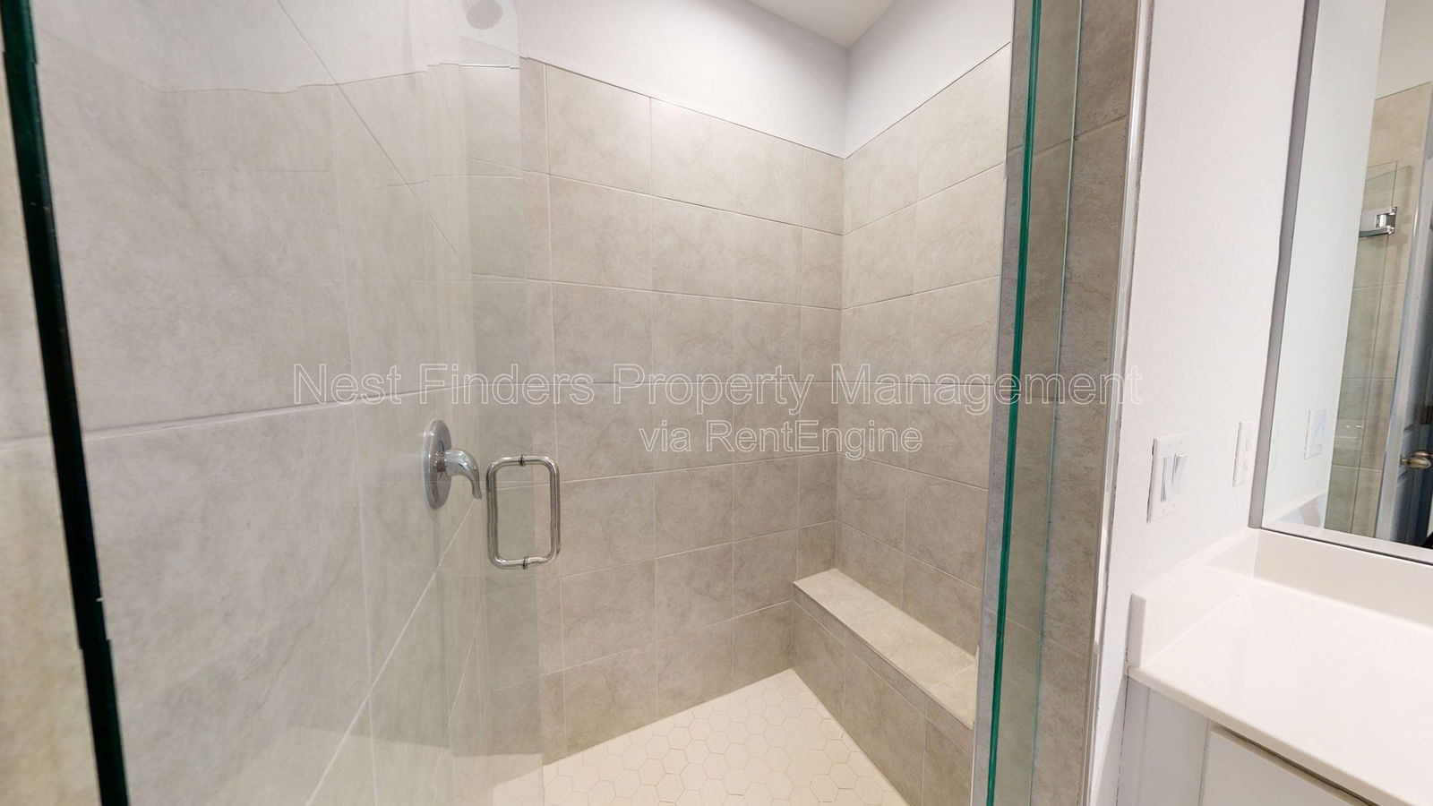 Gallery Image 16