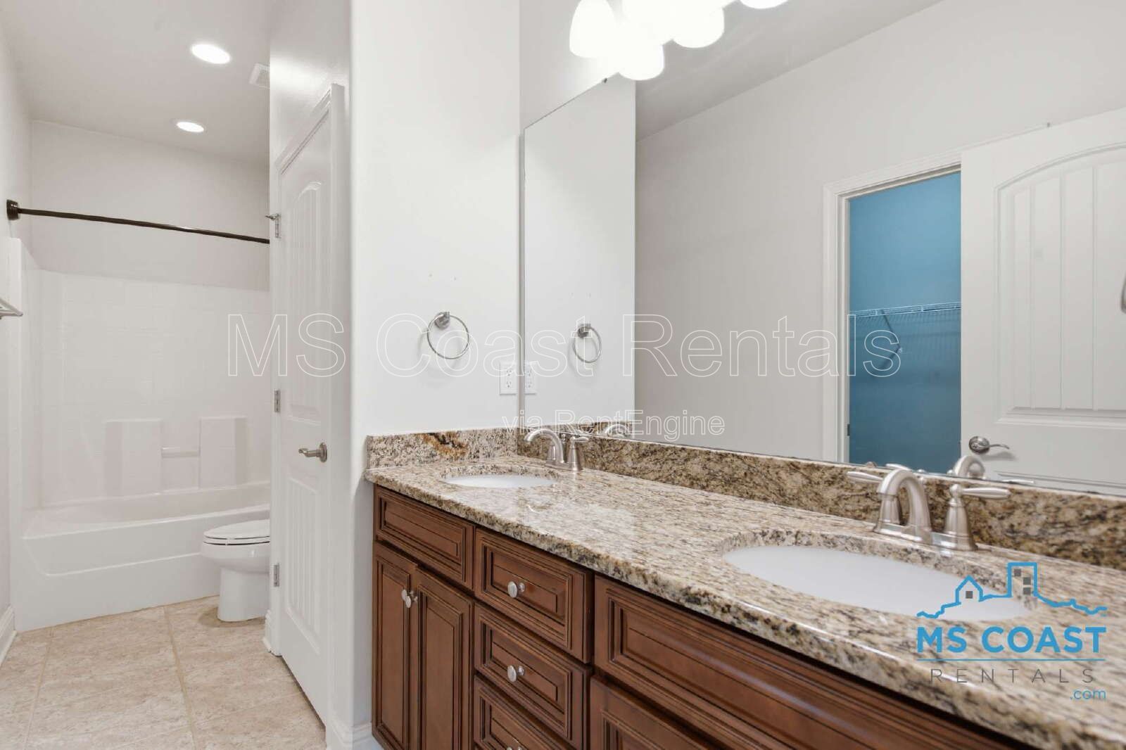 Gallery Image 13
