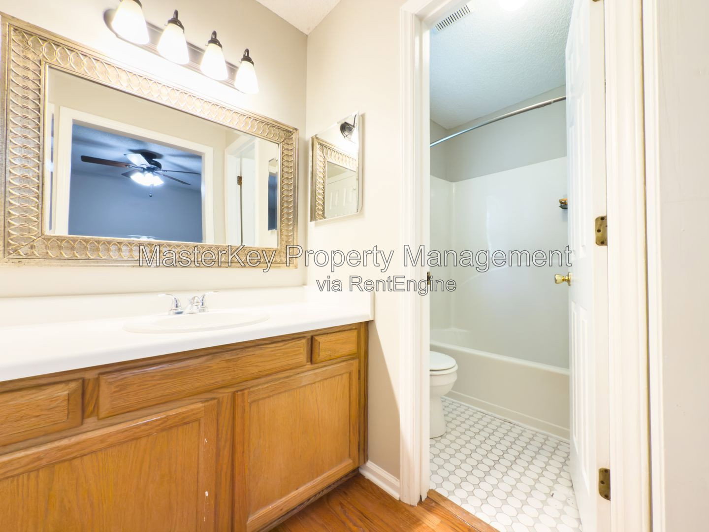 Gallery Image 16