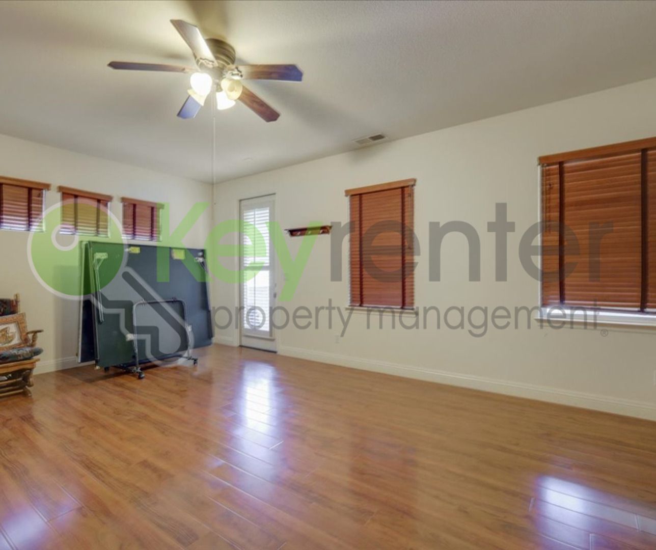 Gallery Image 18