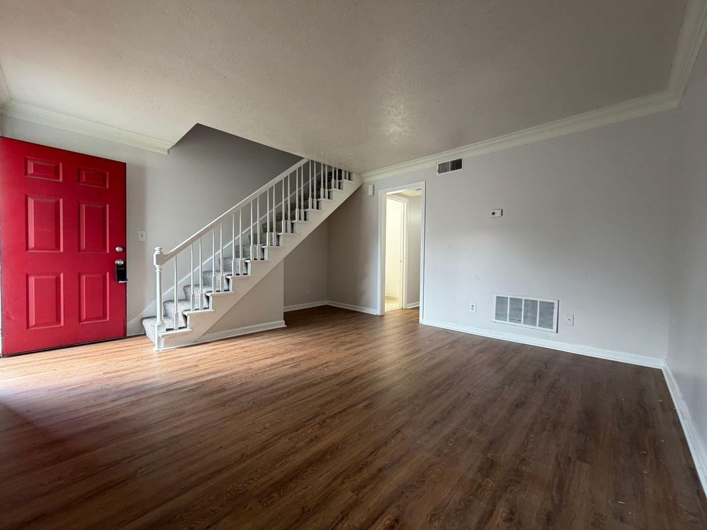 Gallery Image 0