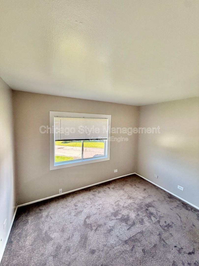 Gallery Image 16