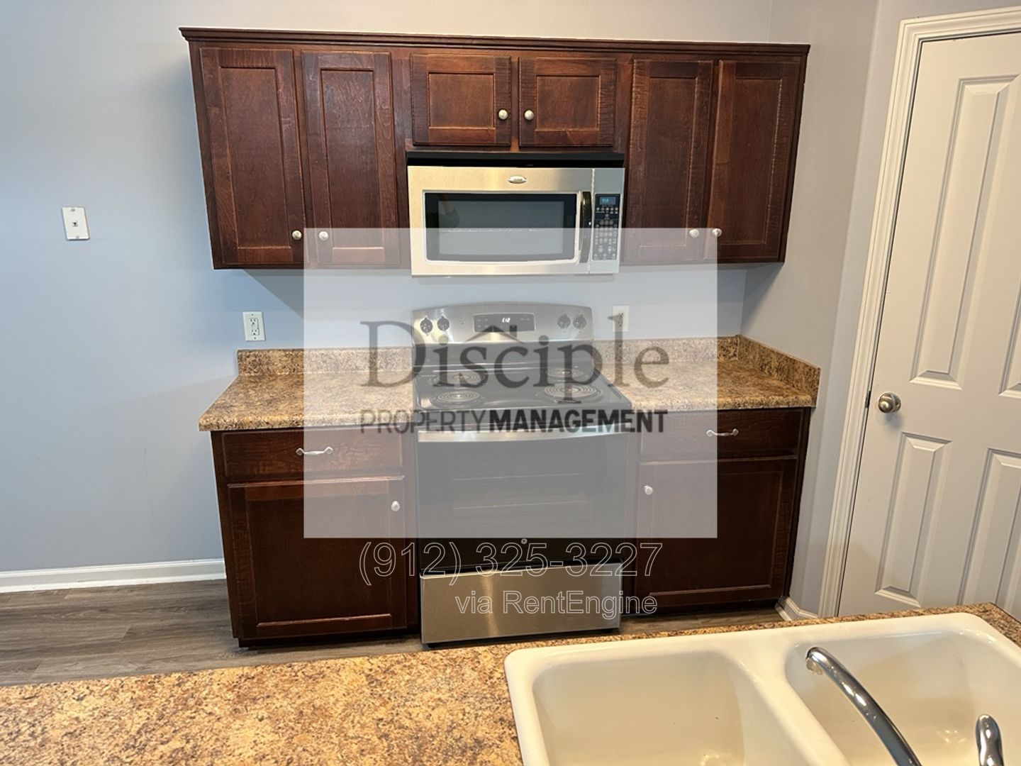 Gallery Image 13