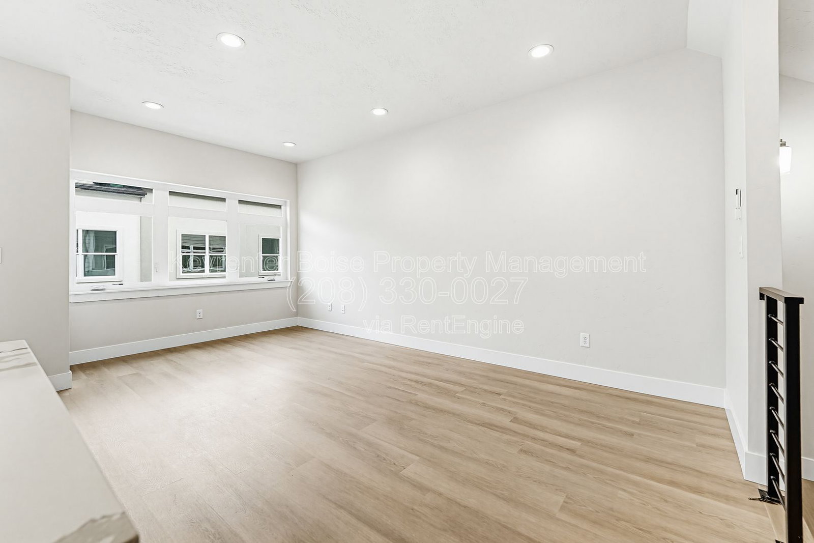 Gallery Image 17