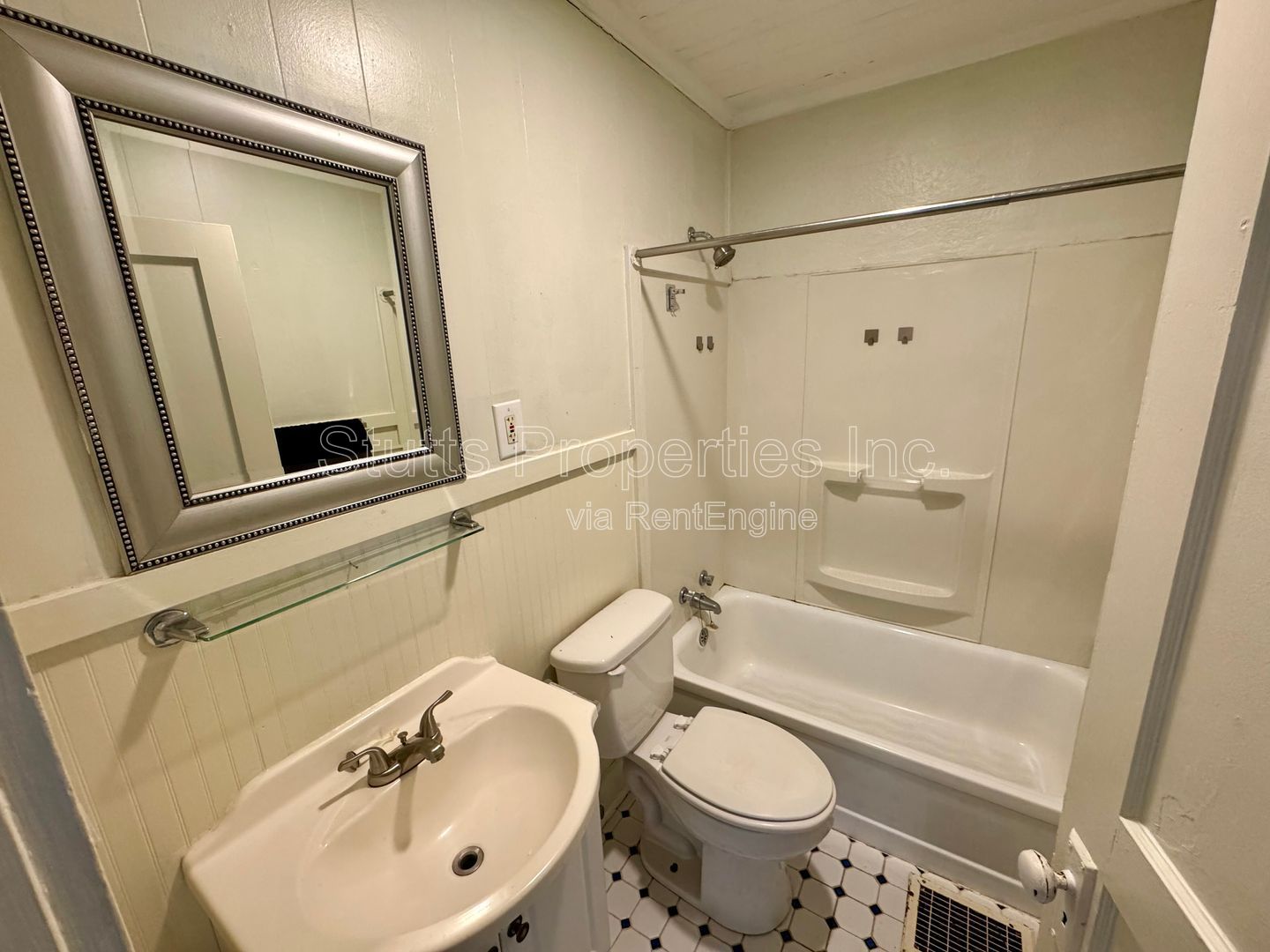 Gallery Image 9