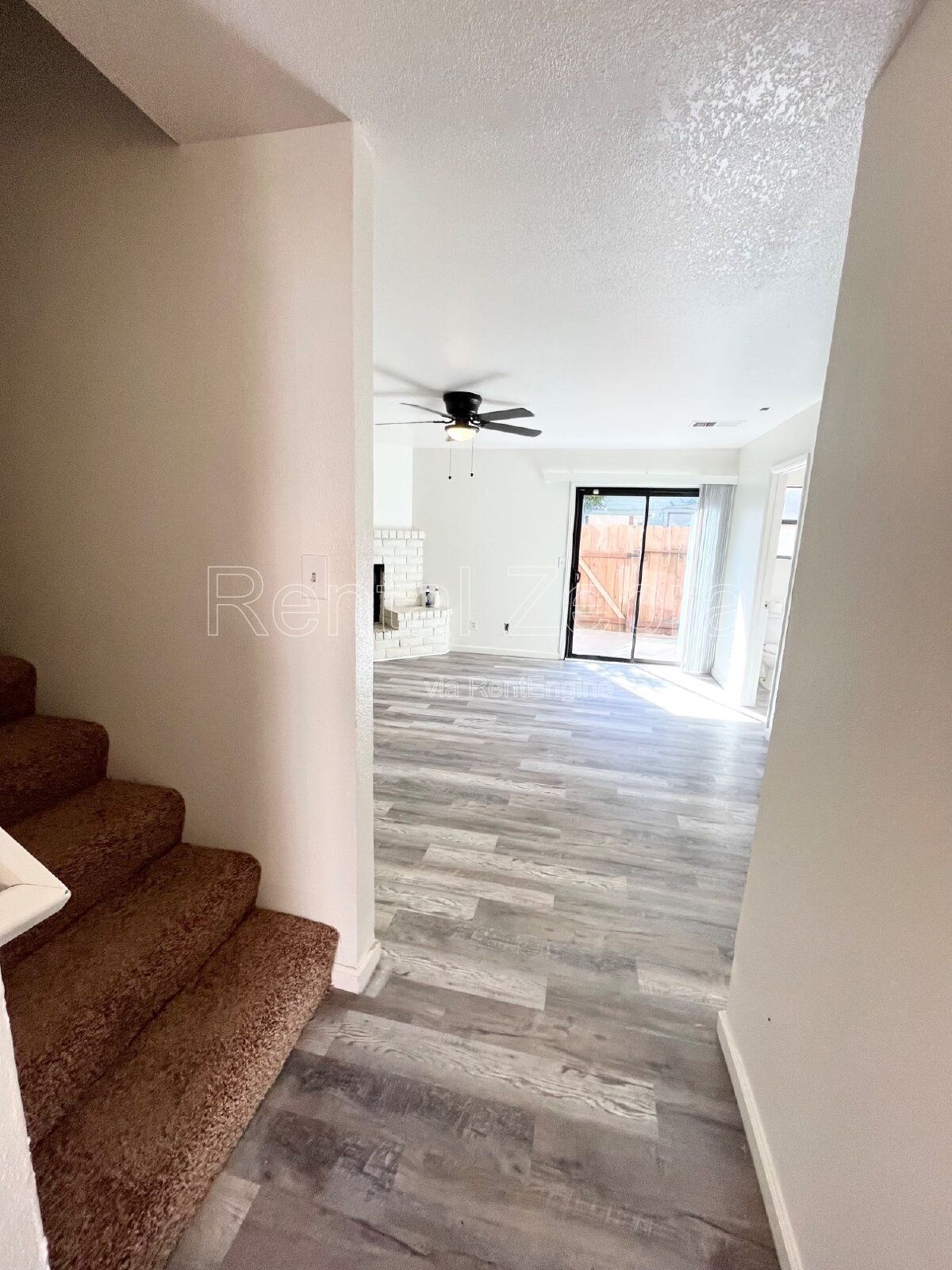 Gallery Image 0