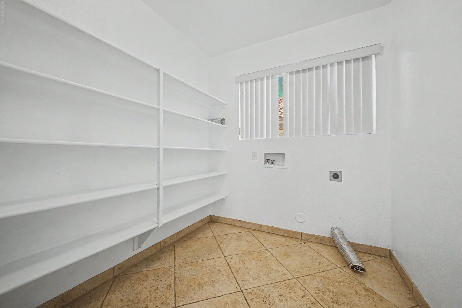 Gallery Image 27