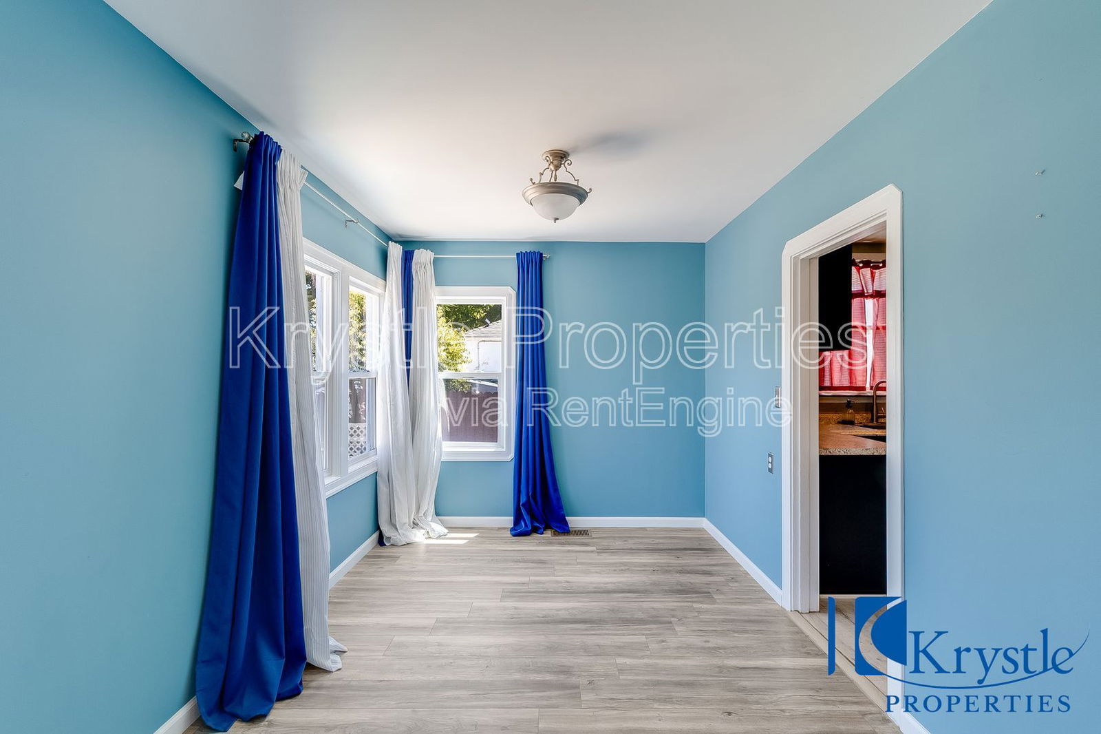 Gallery Image 13