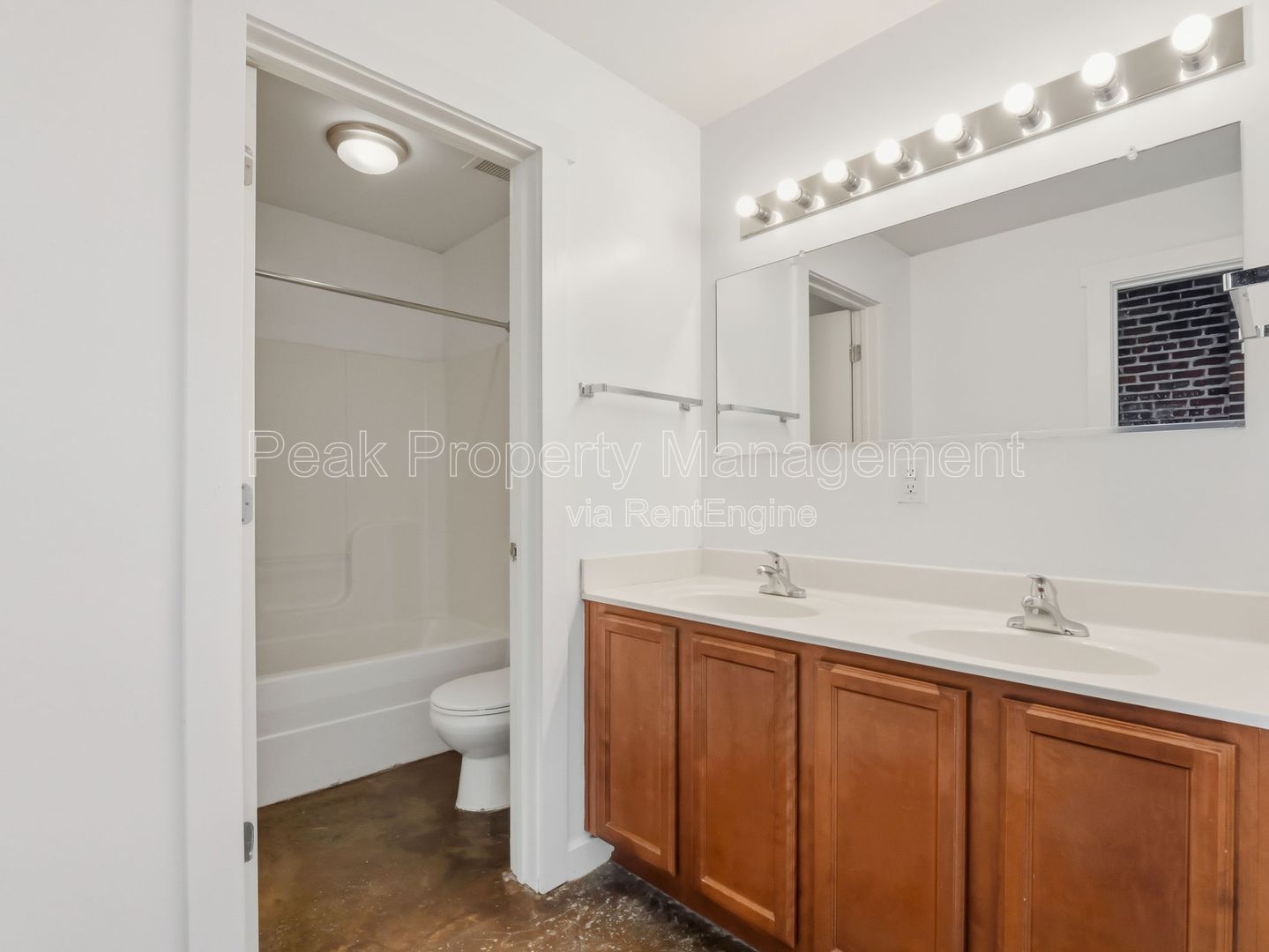 Gallery Image 18