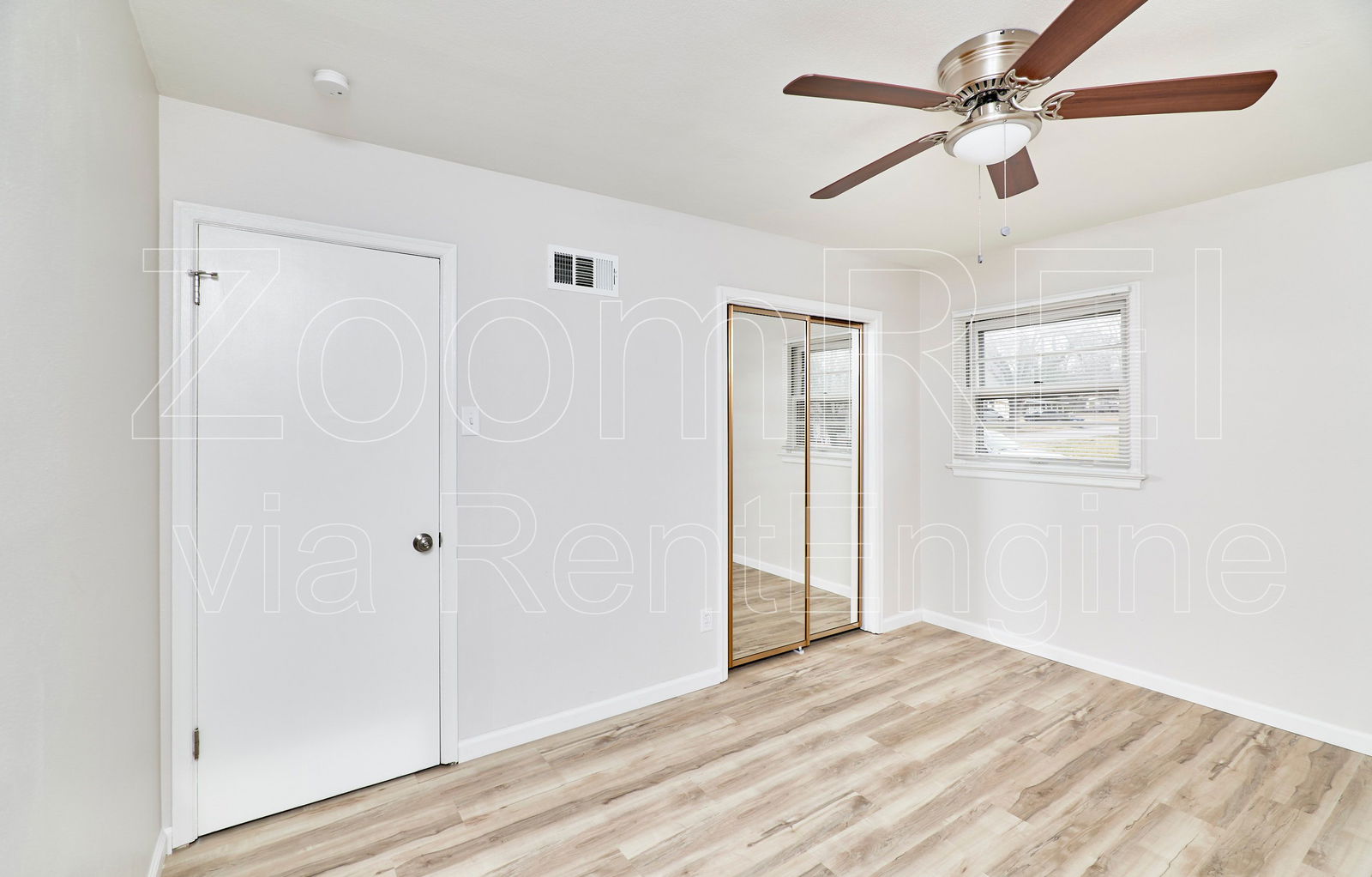 Gallery Image 43