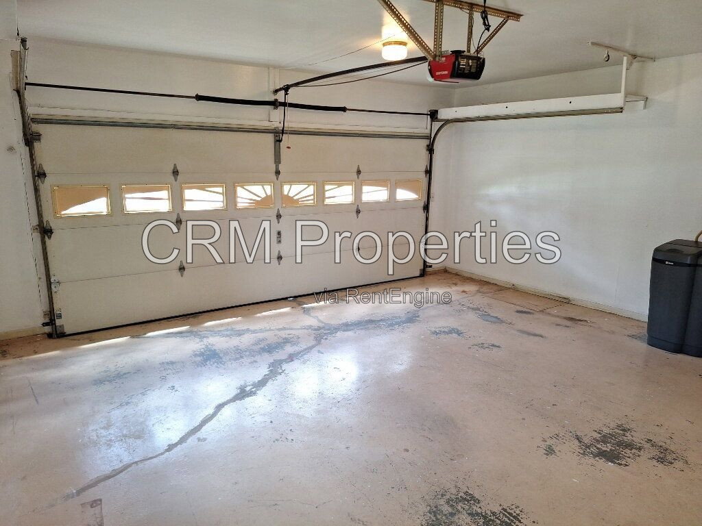 Gallery Image 25