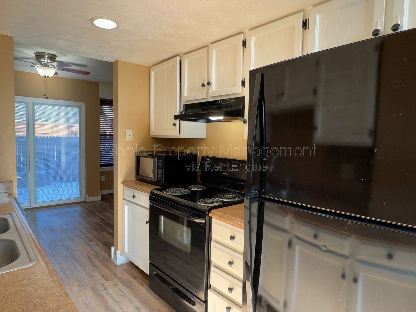 Gallery Image 13