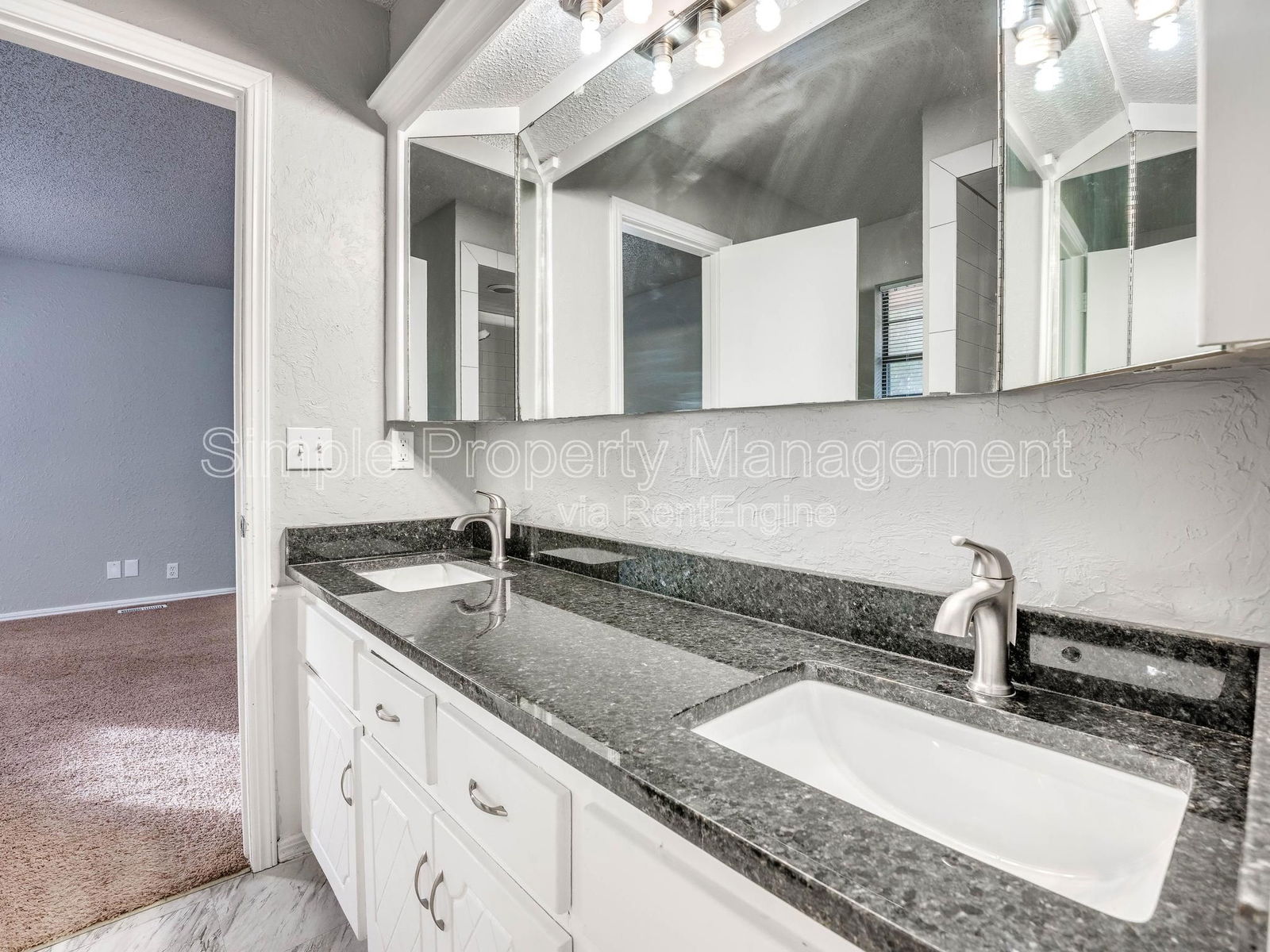 Gallery Image 16