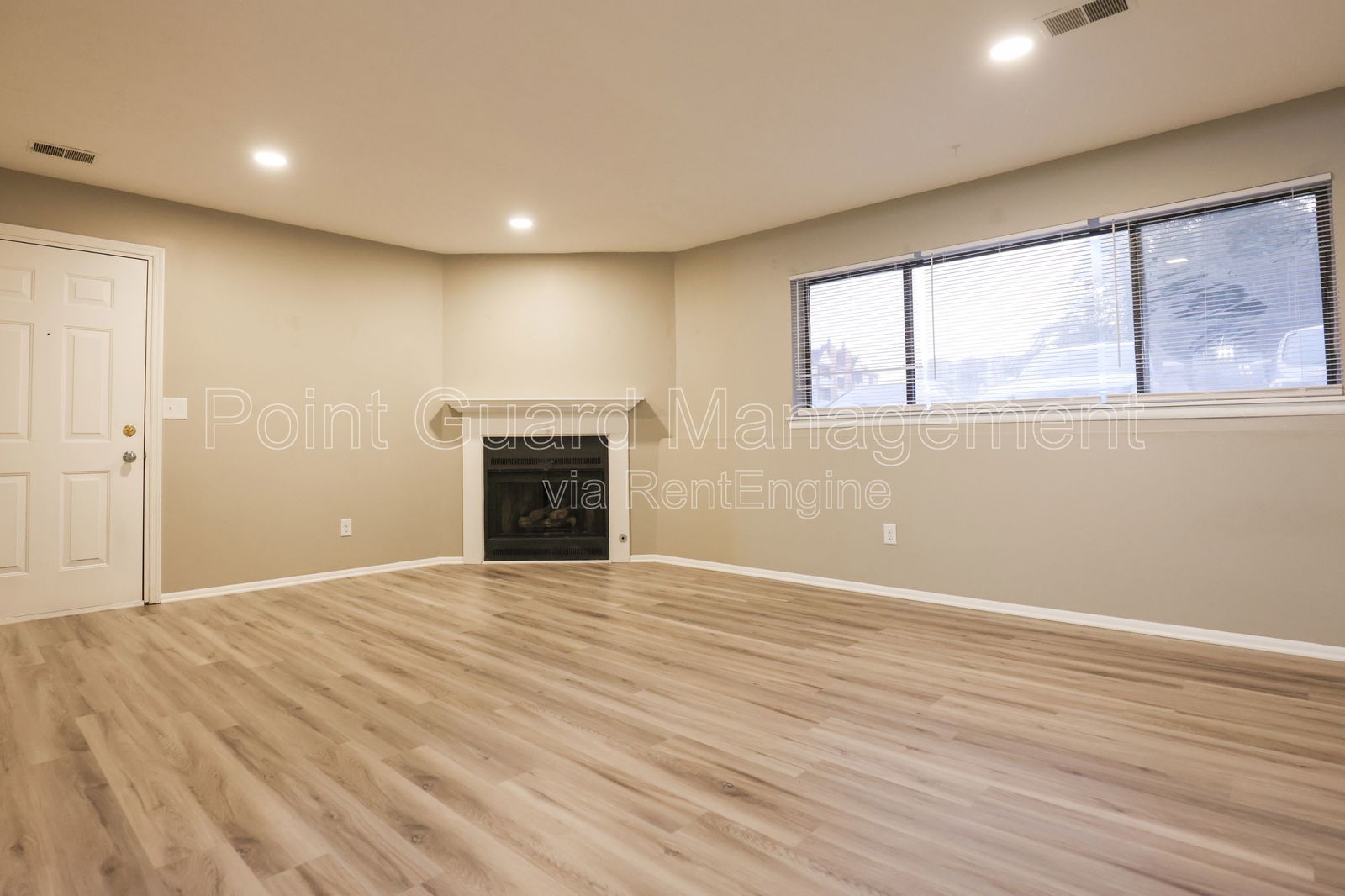 Gallery Image 0
