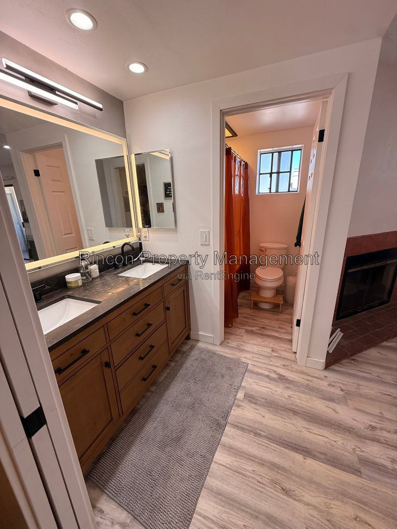 Gallery Image 15