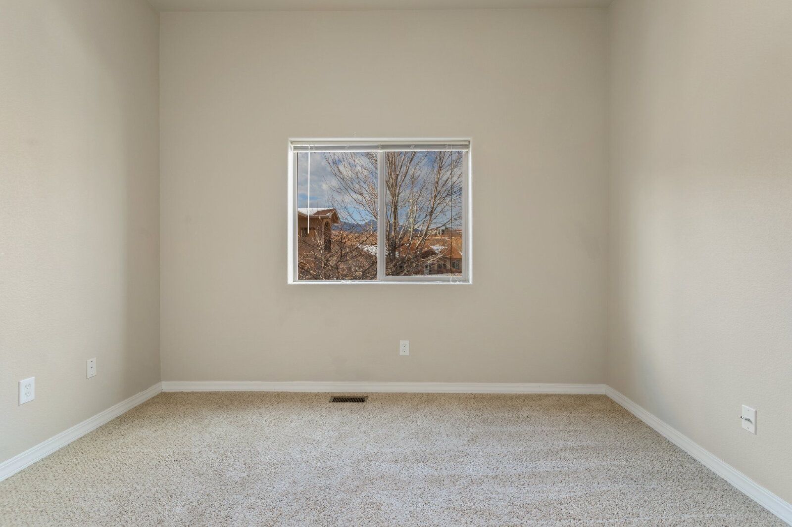 Gallery Image 19