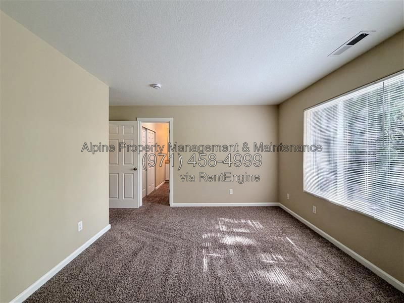 Gallery Image 32