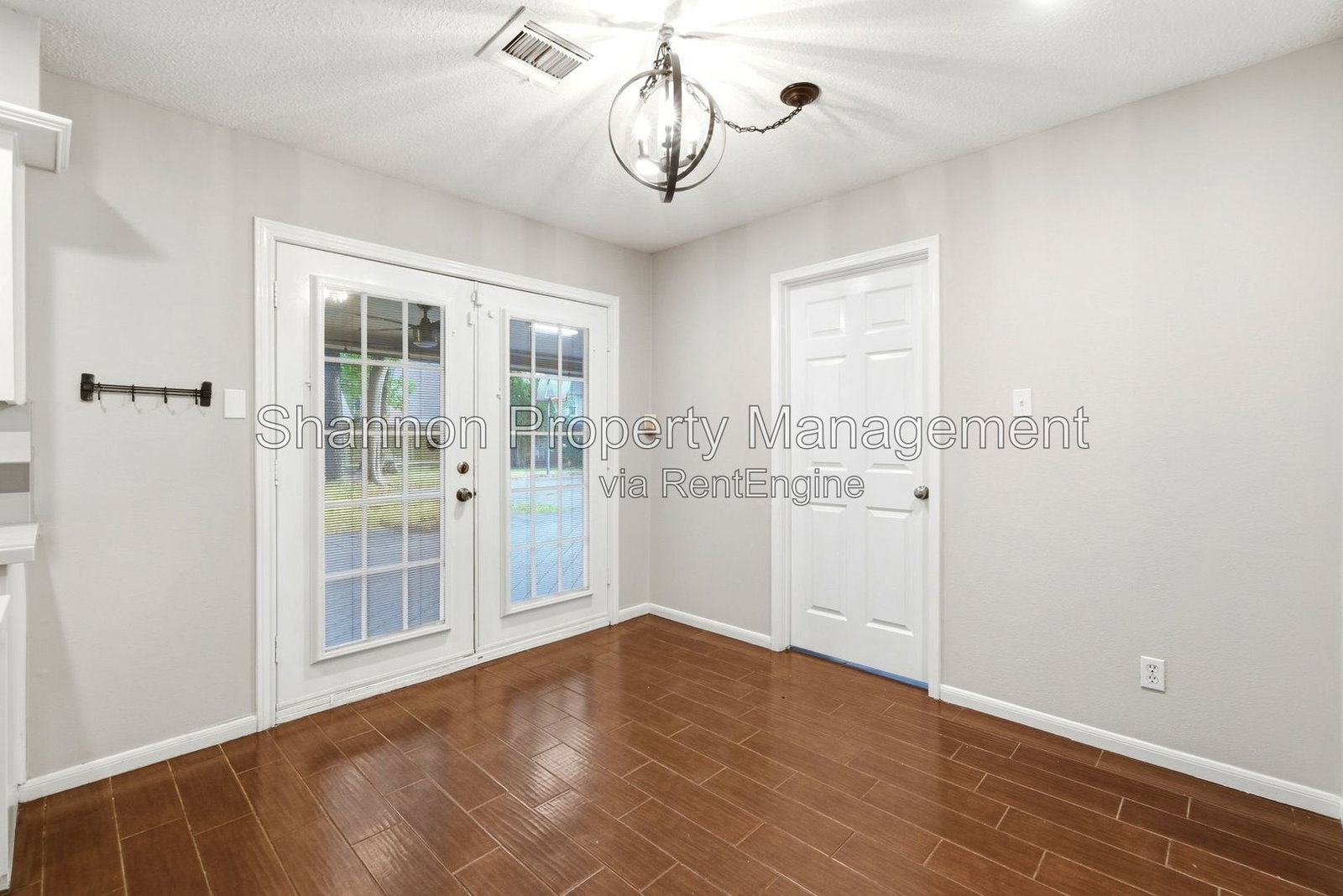 Gallery Image 17