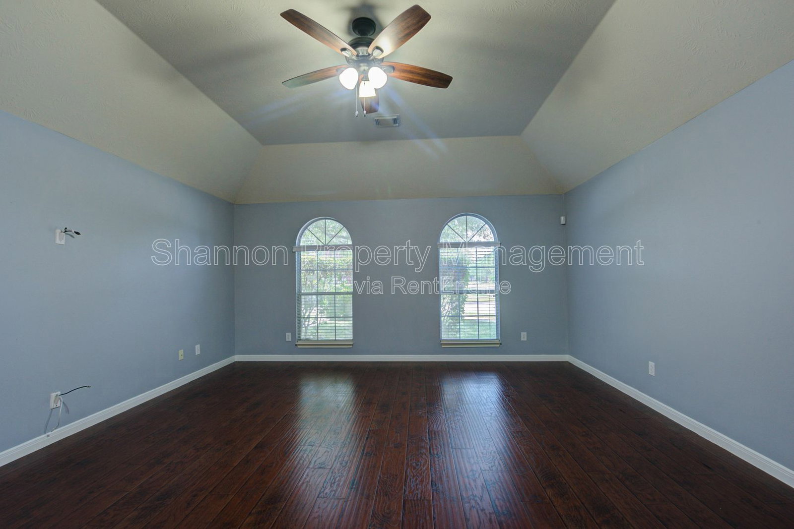 Gallery Image 19