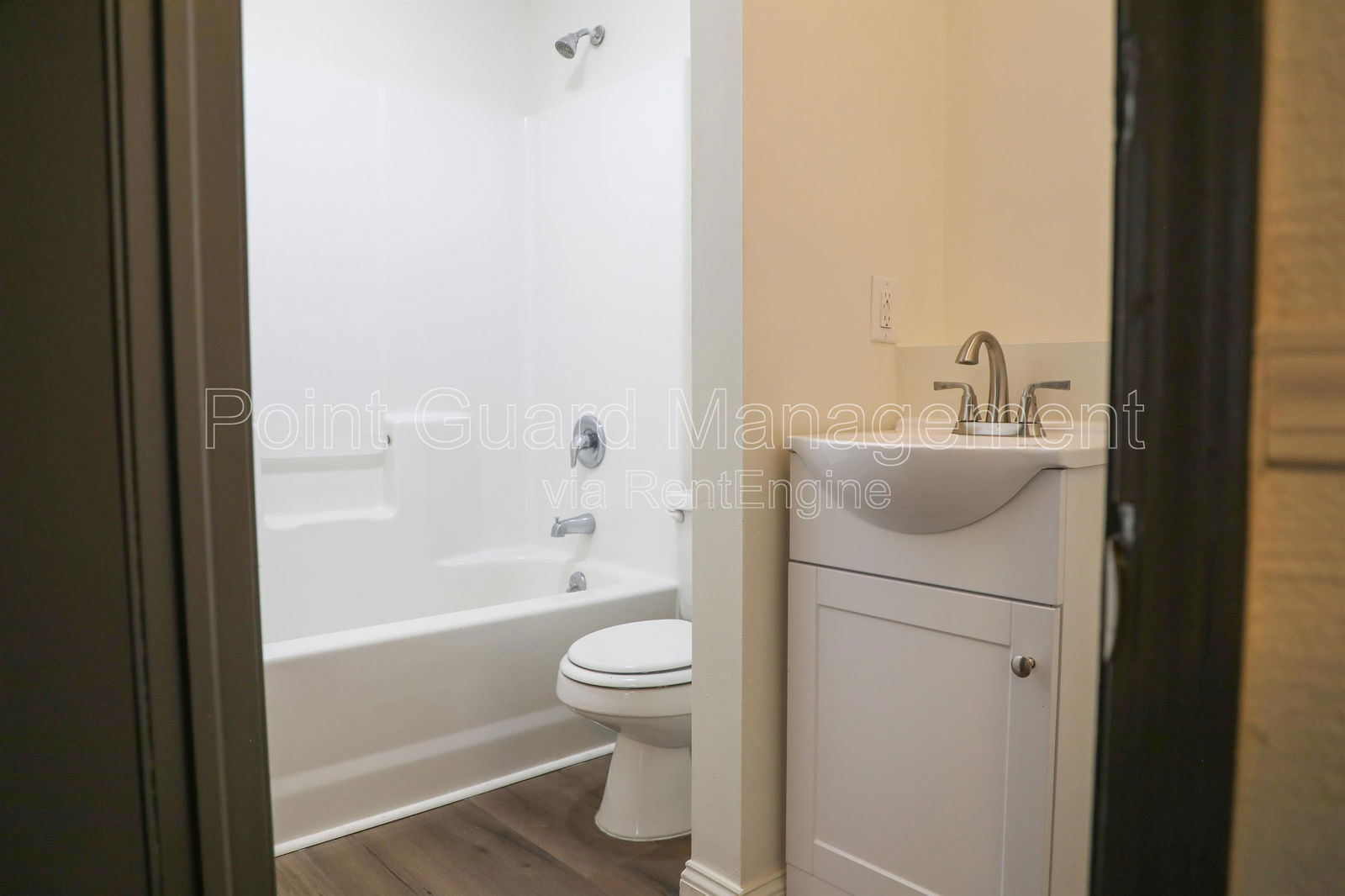 Gallery Image 18
