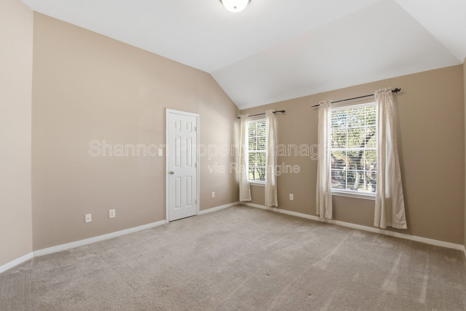 Gallery Image 45