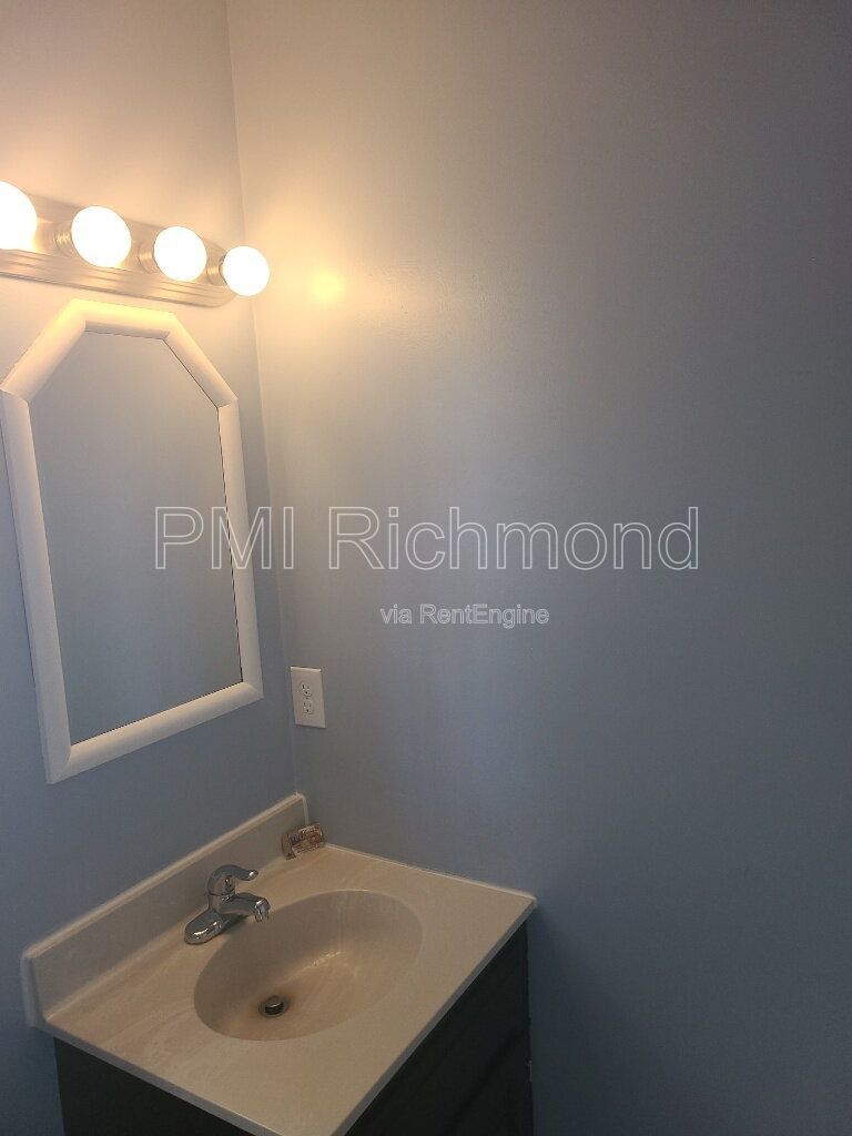 Gallery Image 20