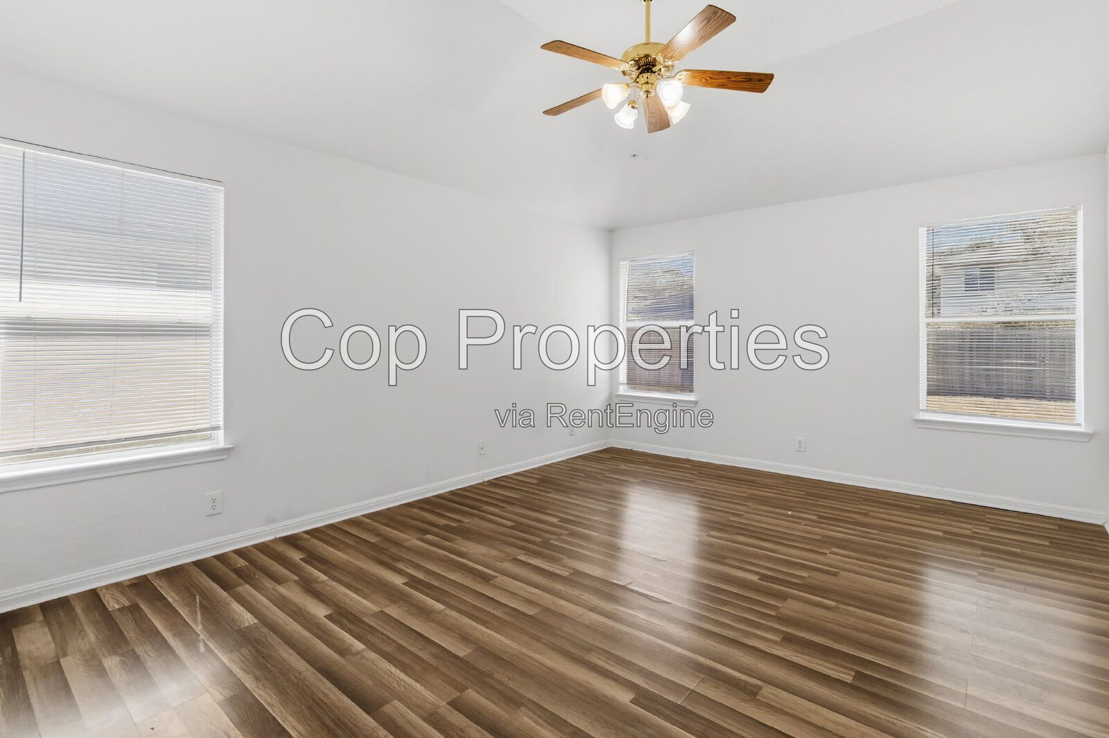 Gallery Image 18