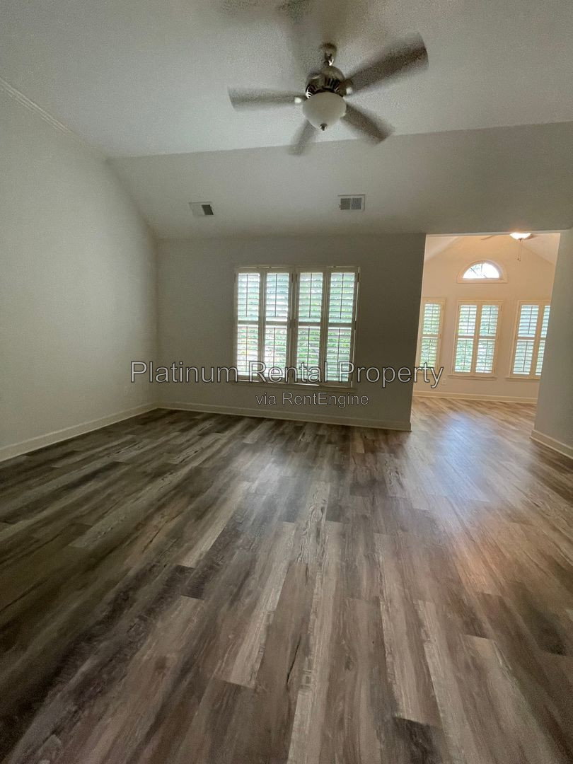 Gallery Image 45