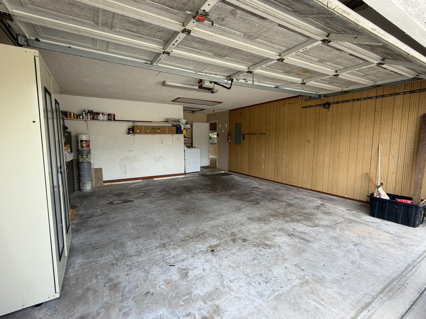 Gallery Image 16