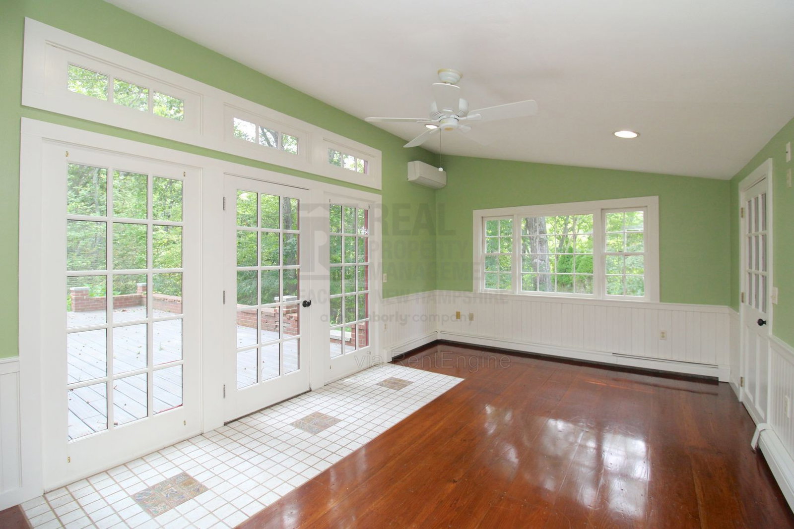 Gallery Image 14