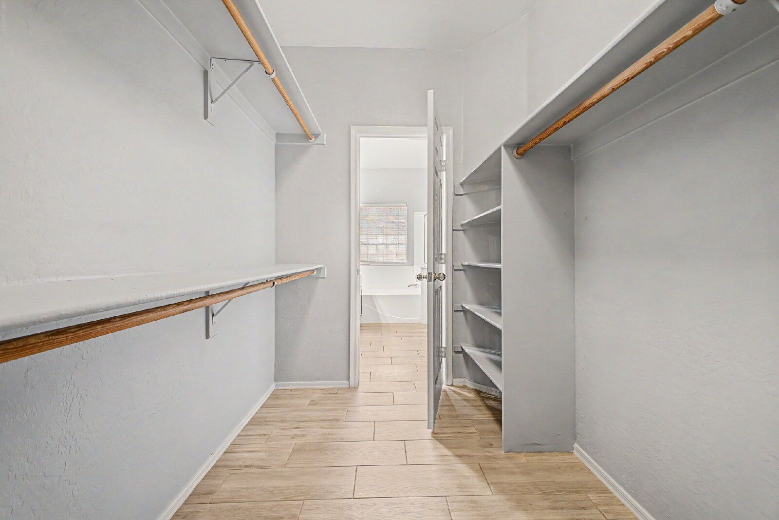 Gallery Image 18