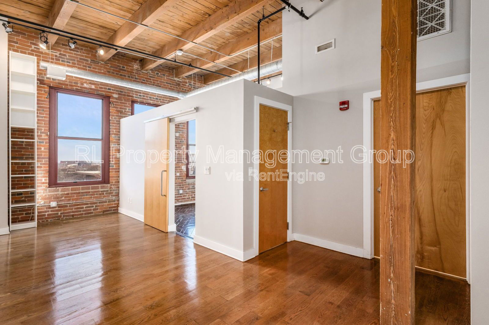 Gallery Image 13