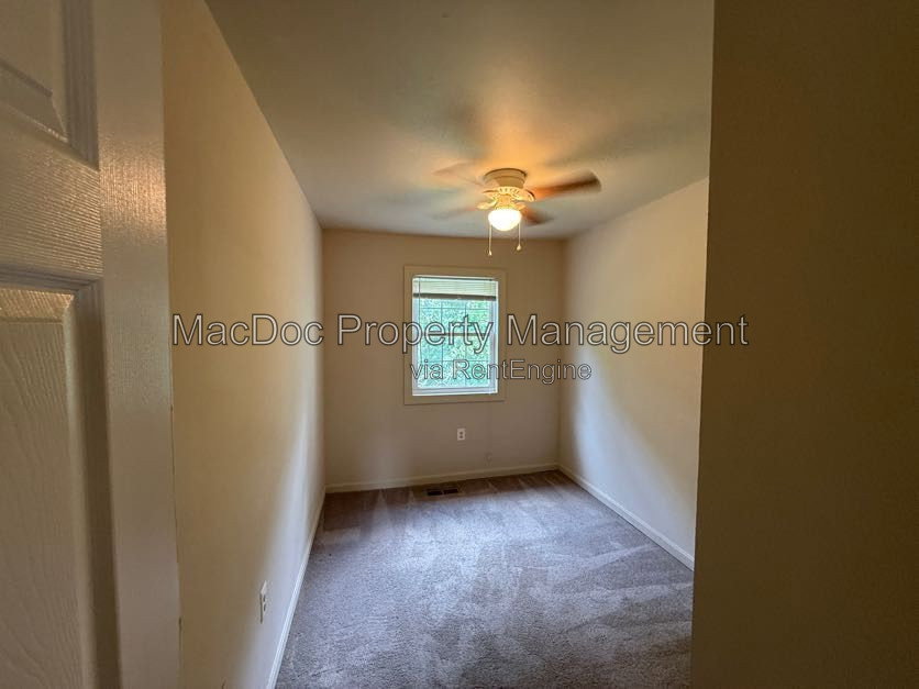 Gallery Image 18