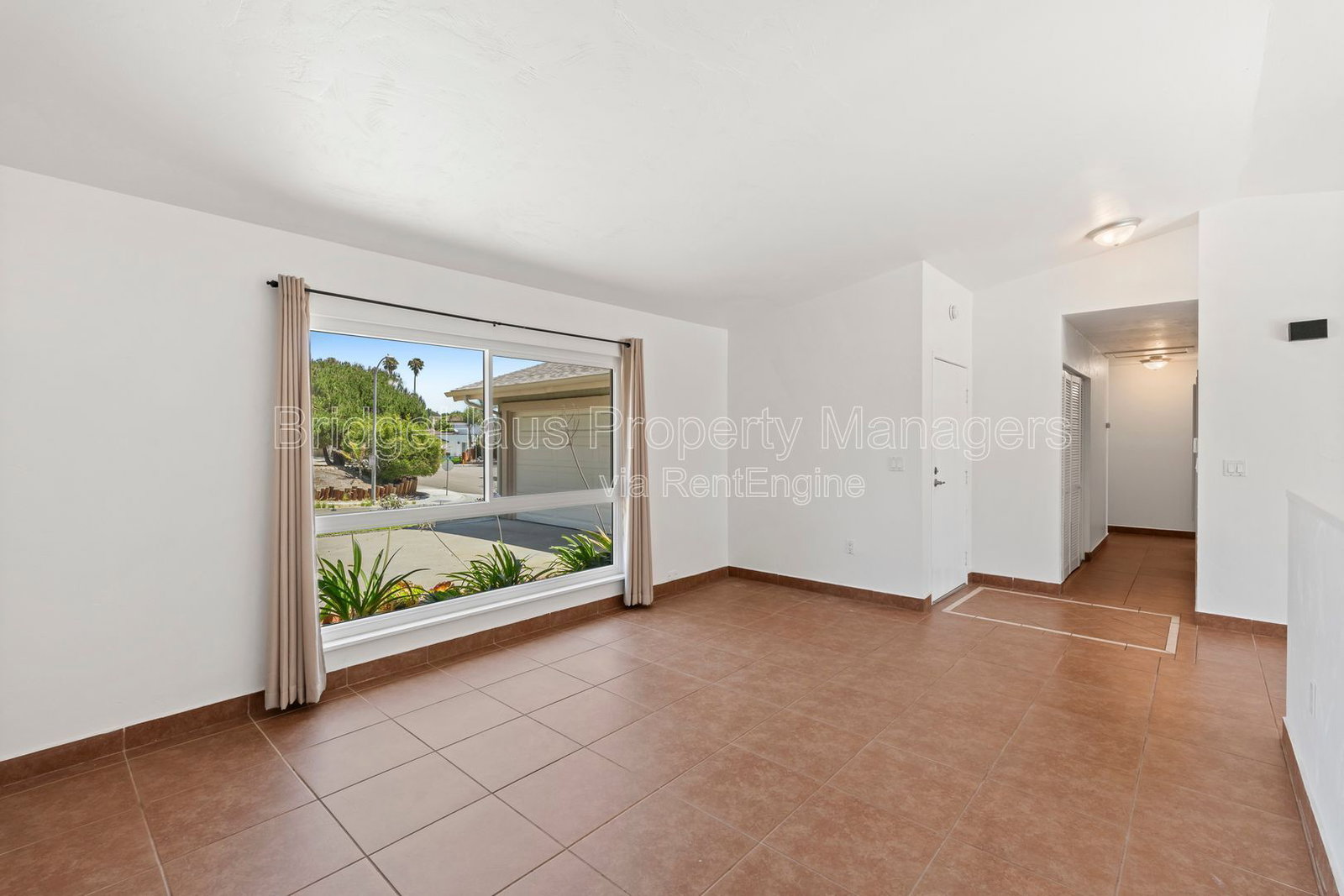 Gallery Image 16