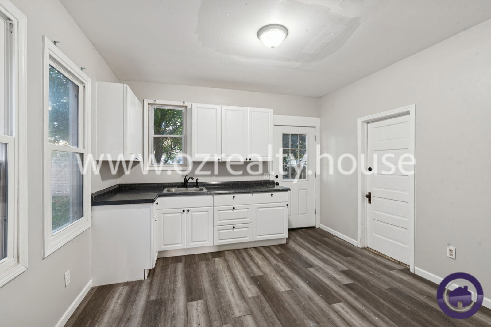 Gallery Image 8