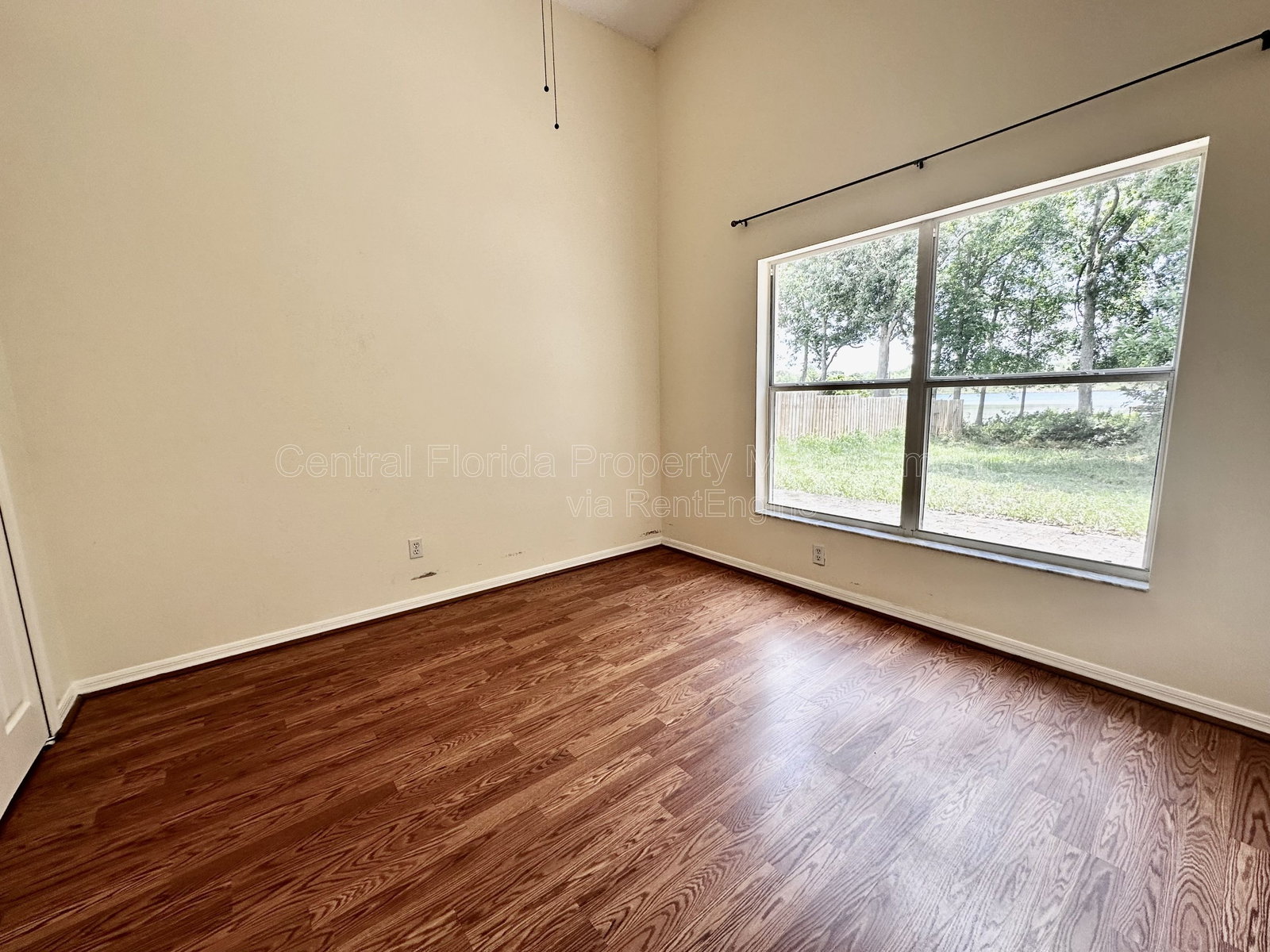 Gallery Image 19