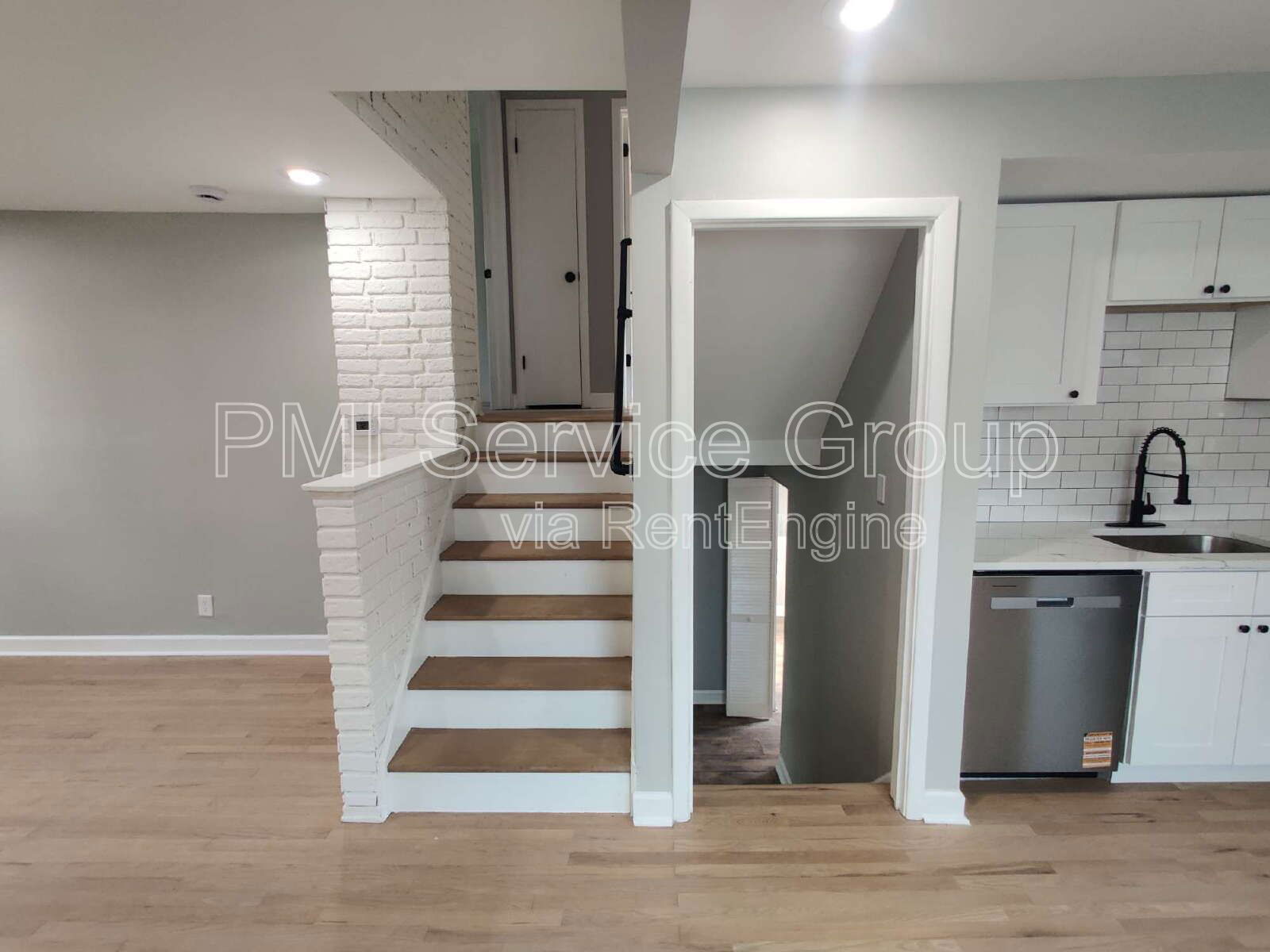 Gallery Image 22