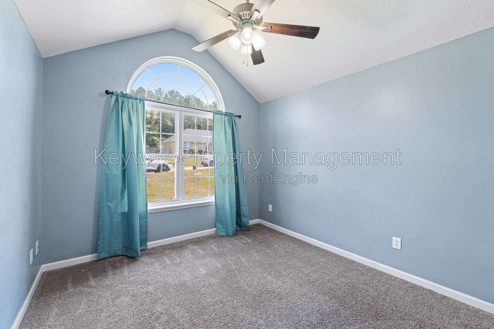 Gallery Image 18