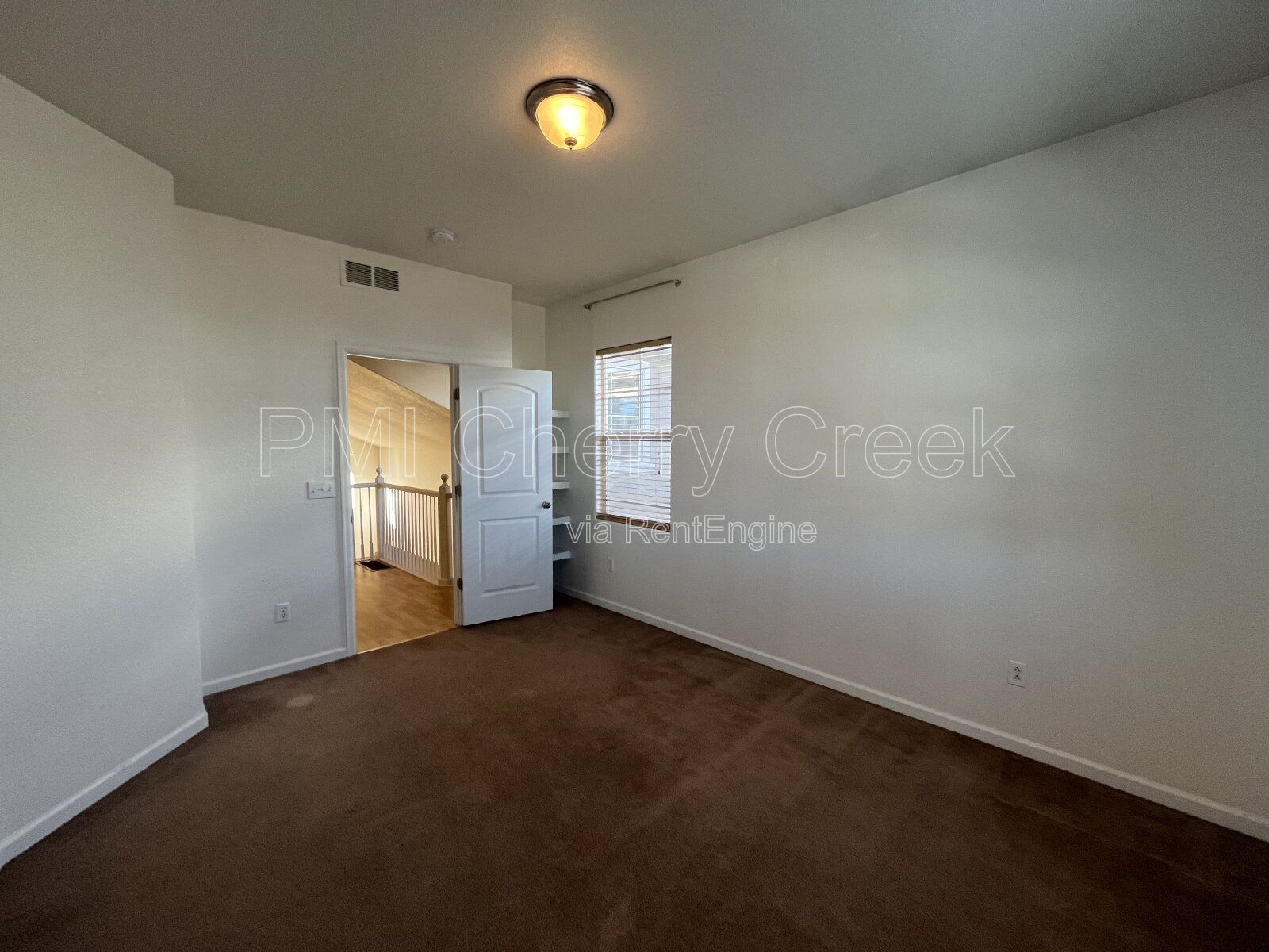 Gallery Image 19