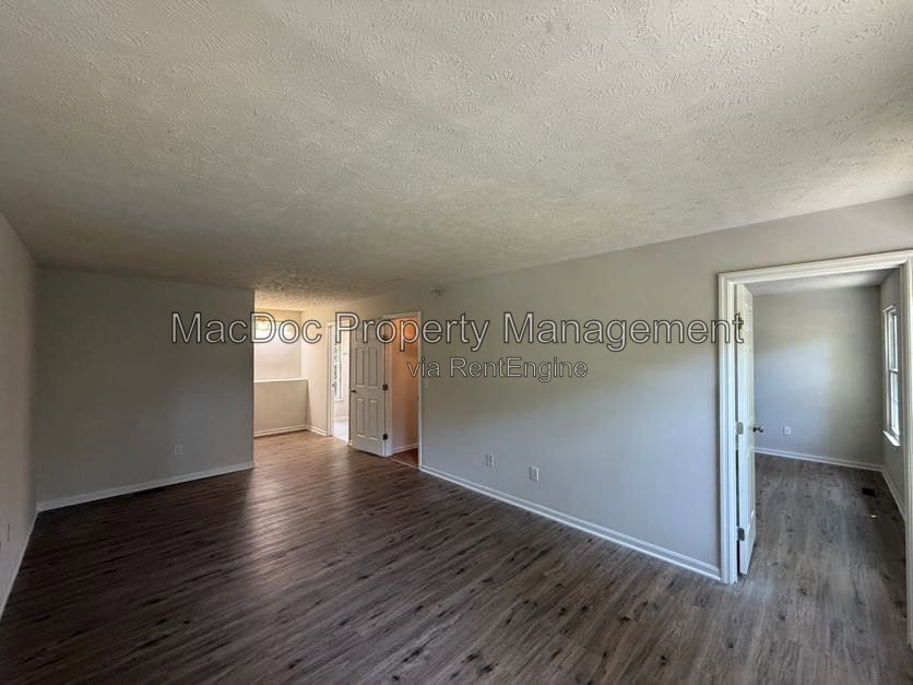 Gallery Image 18