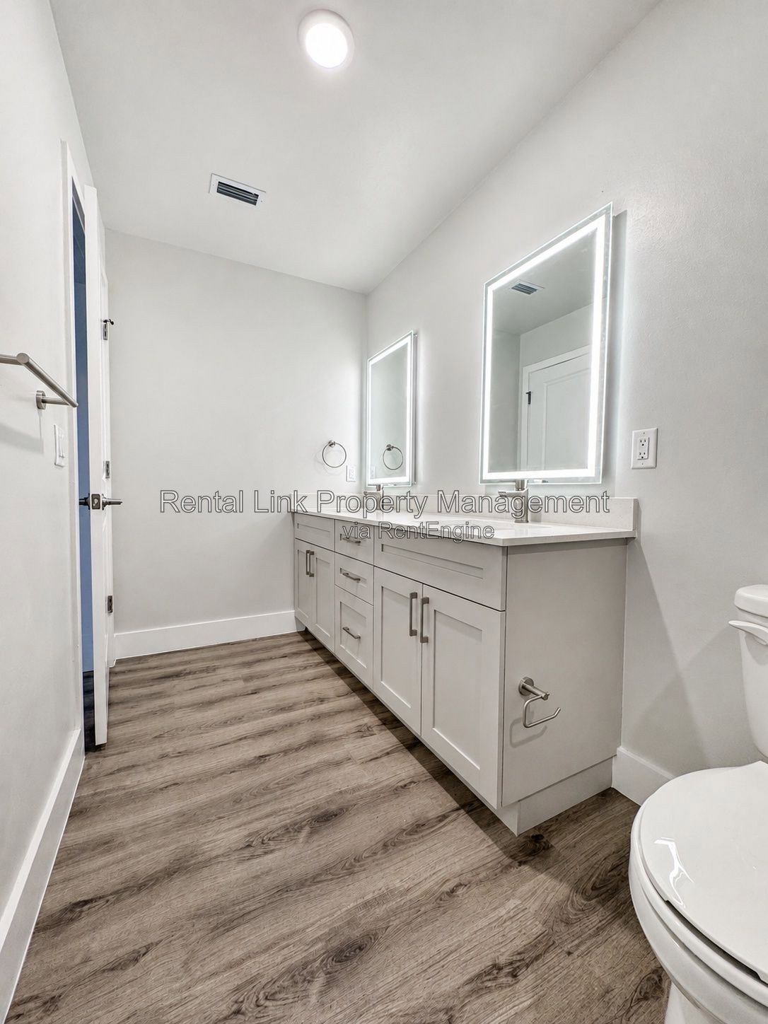 Gallery Image 21