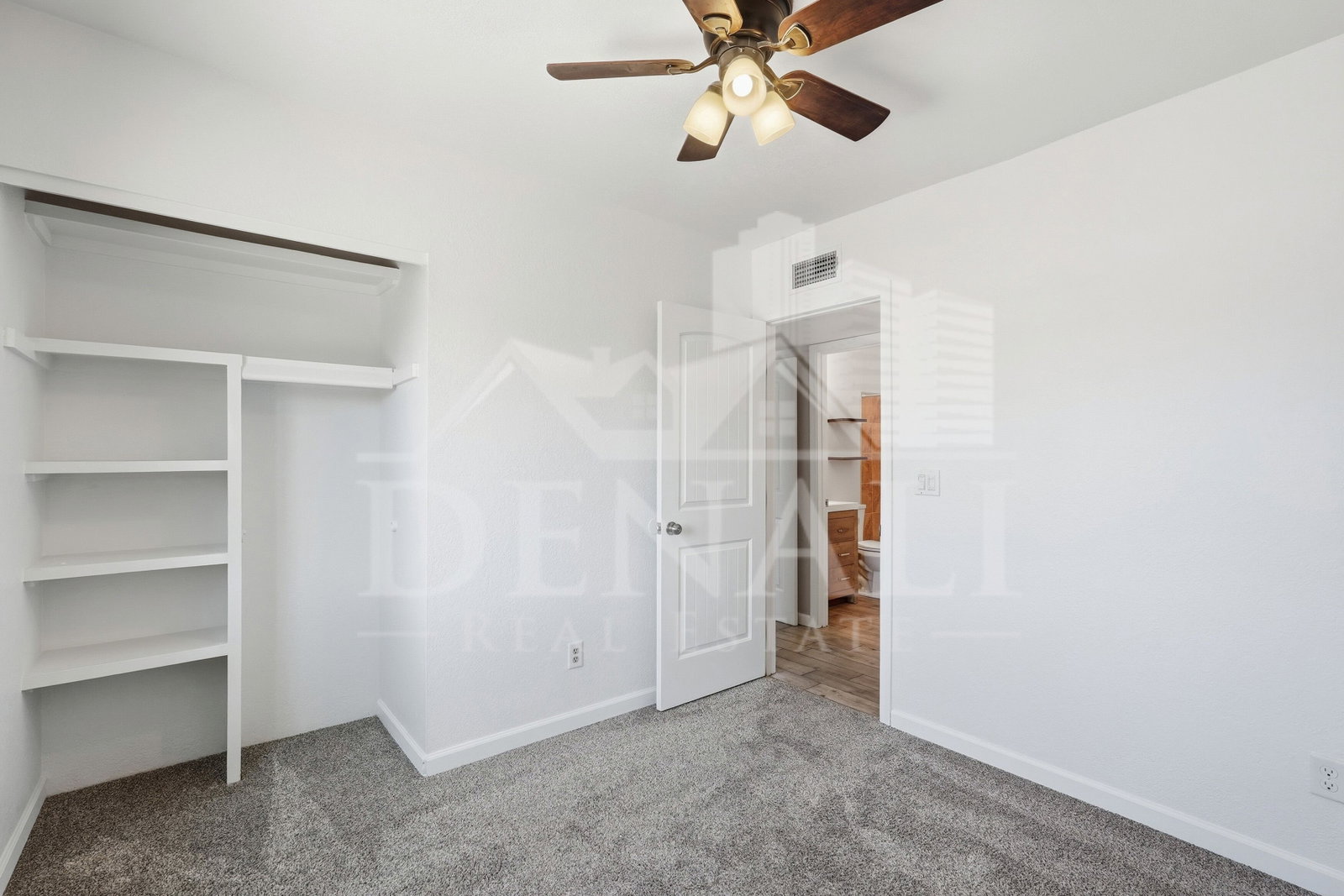 Gallery Image 25