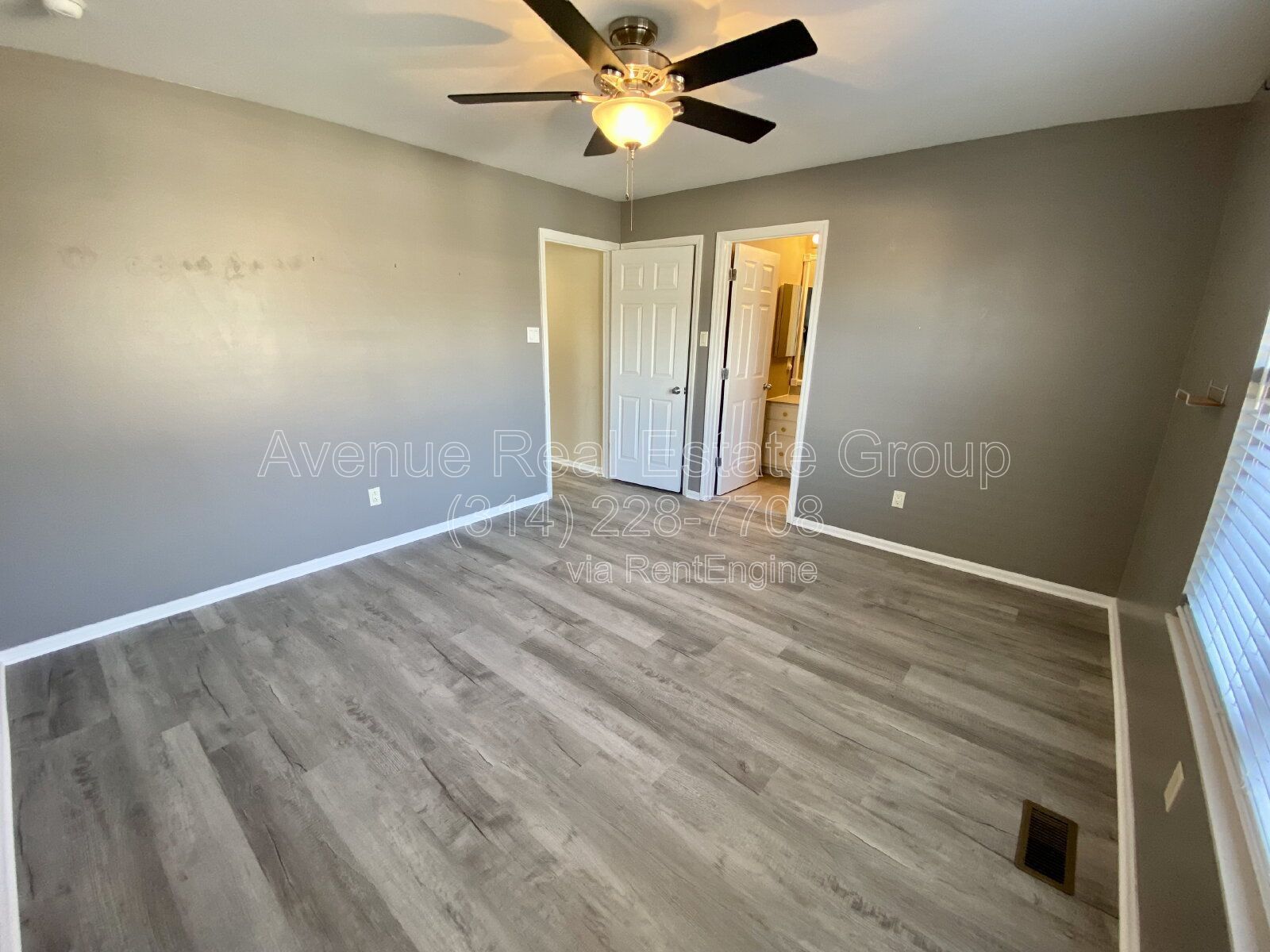 Gallery Image 11