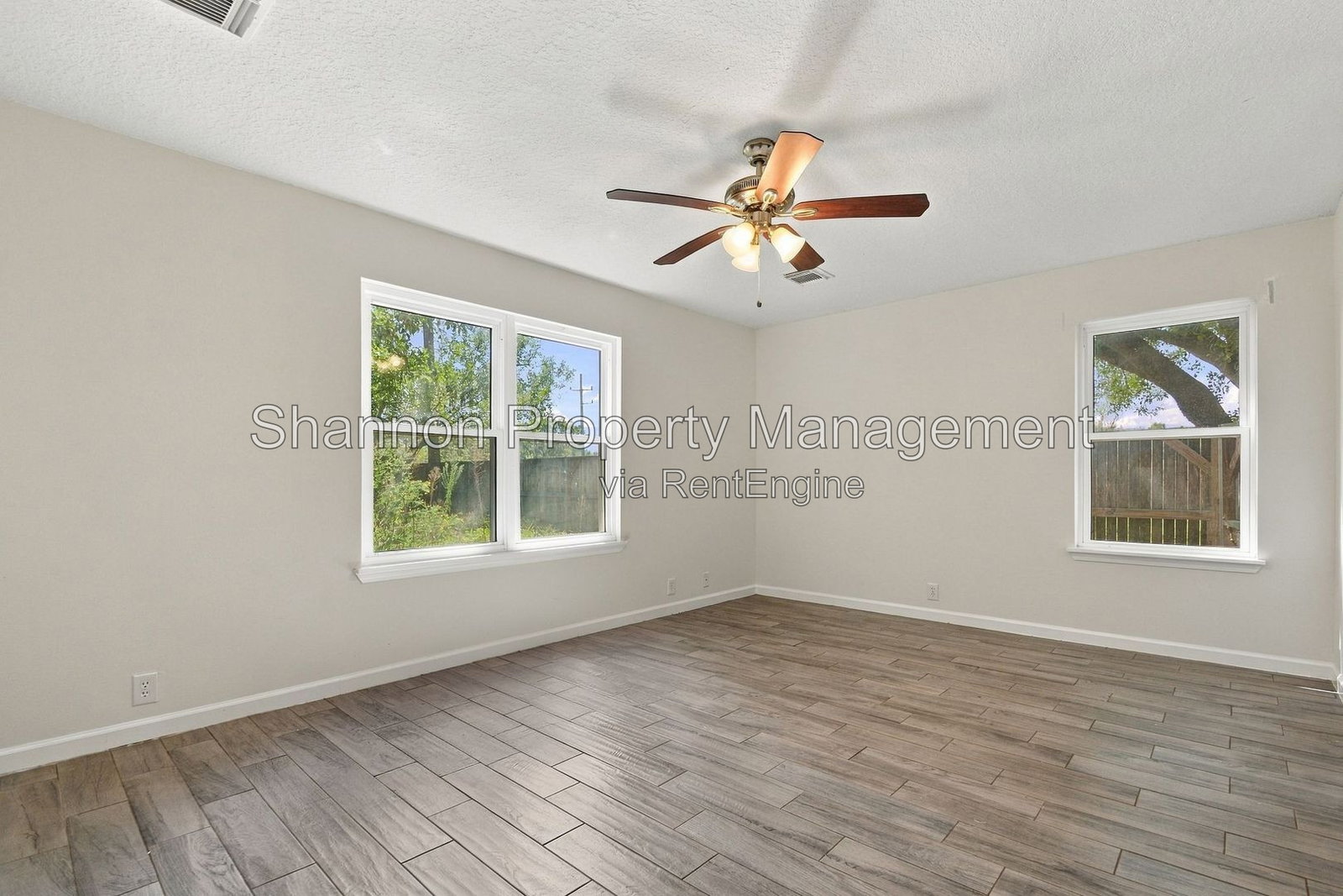 Gallery Image 19